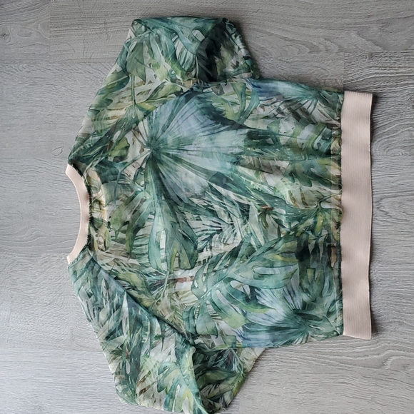 2/$30 - Zara Tropical Print Sheer Top - Size Small - Picture 4 of 4
